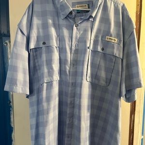 Magellan men’s shirt relaxed fit. Never worn size 3xl
